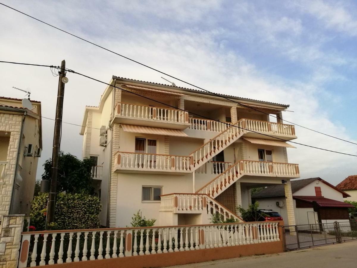 Sukošan Apartments Brkovic מראה חיצוני תמונה